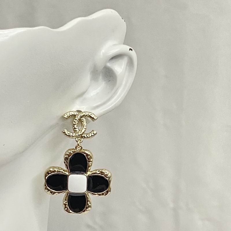 Chanel Earring 08yxq12